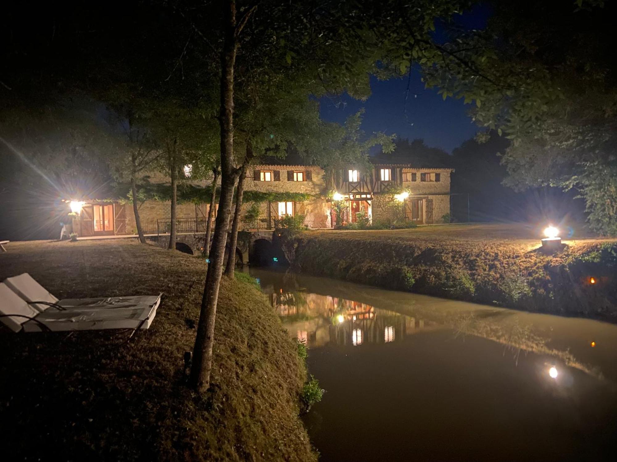 Gite Le Moulin Samsara Homps  Esterno foto