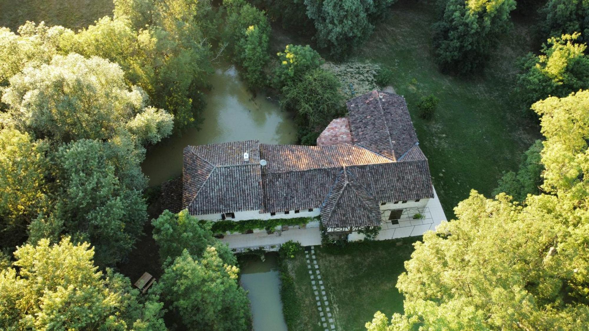 Gite Le Moulin Samsara Homps  Esterno foto